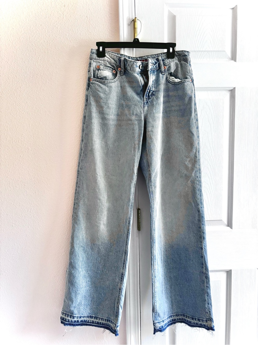Lucky Brand Wide Leg Raw Hem Mom Jeans Light Wash Size 6/28